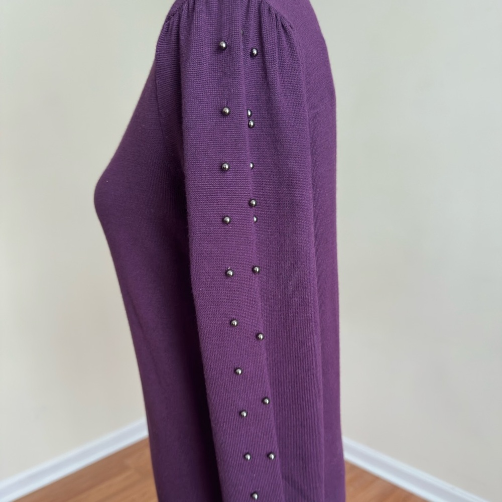 Carmen Mark Valvo Dark Purple Blouse Women Small petite NWT Pearl Sleeve Detail - Picture 5 of 9